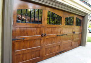 WOOD GARAGE DOOR